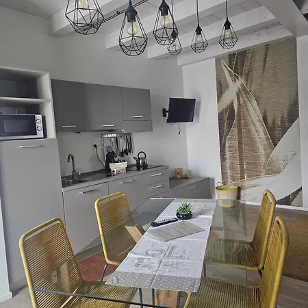 Il Borgo Girasole Apartamento Busca